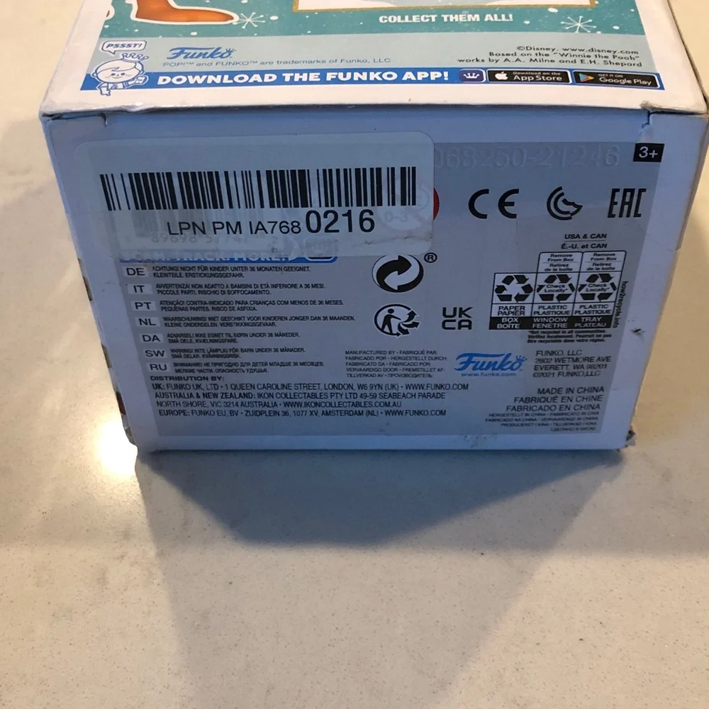 Funko Pop! Disney Donald Duck in Holiday Outfit